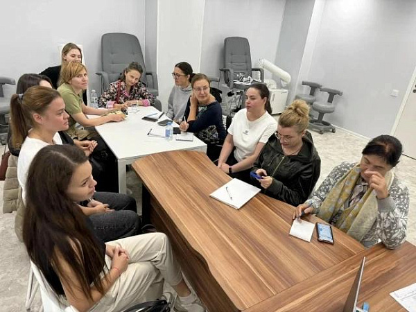 В многопрофильном медицинском колледже завершилось обучение по программе «Младшая медицинская сестра по уходу за больными»